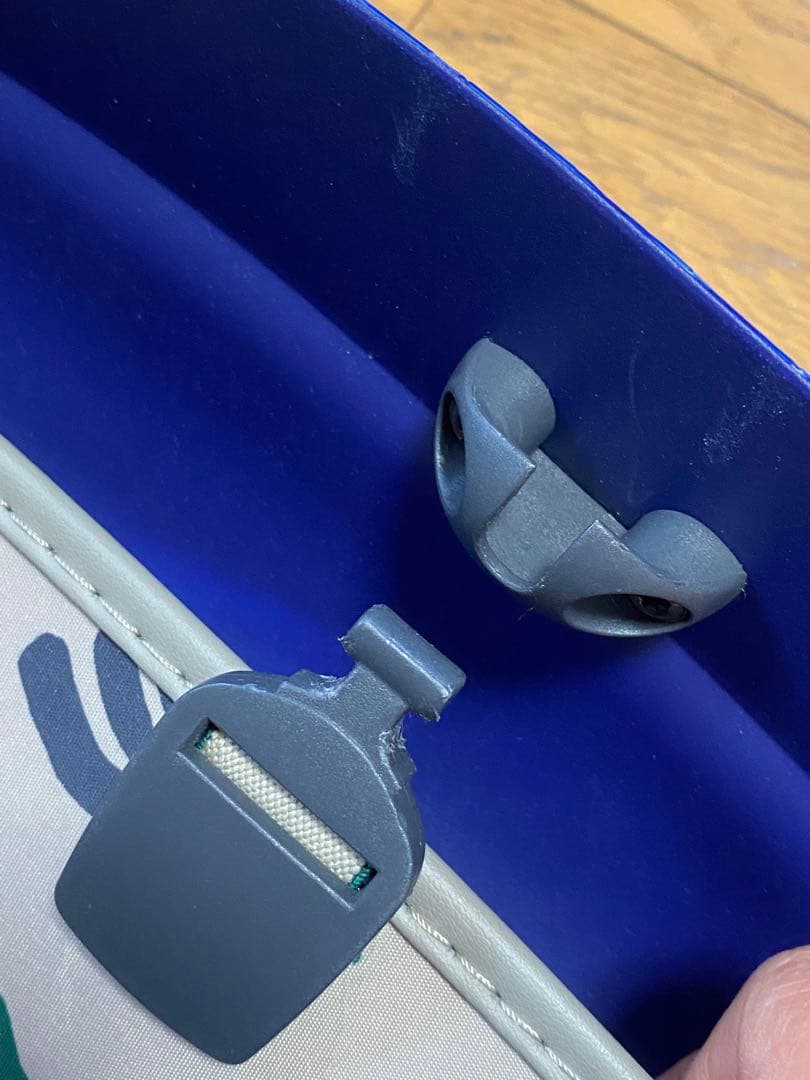 サムソナイト Samsoniteオイスター欧州デザイン