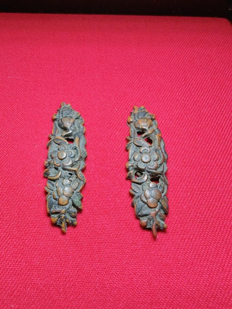 赤銅地 枝梅図 目貫 拵 日本刀 刀装具 骨董 古美術