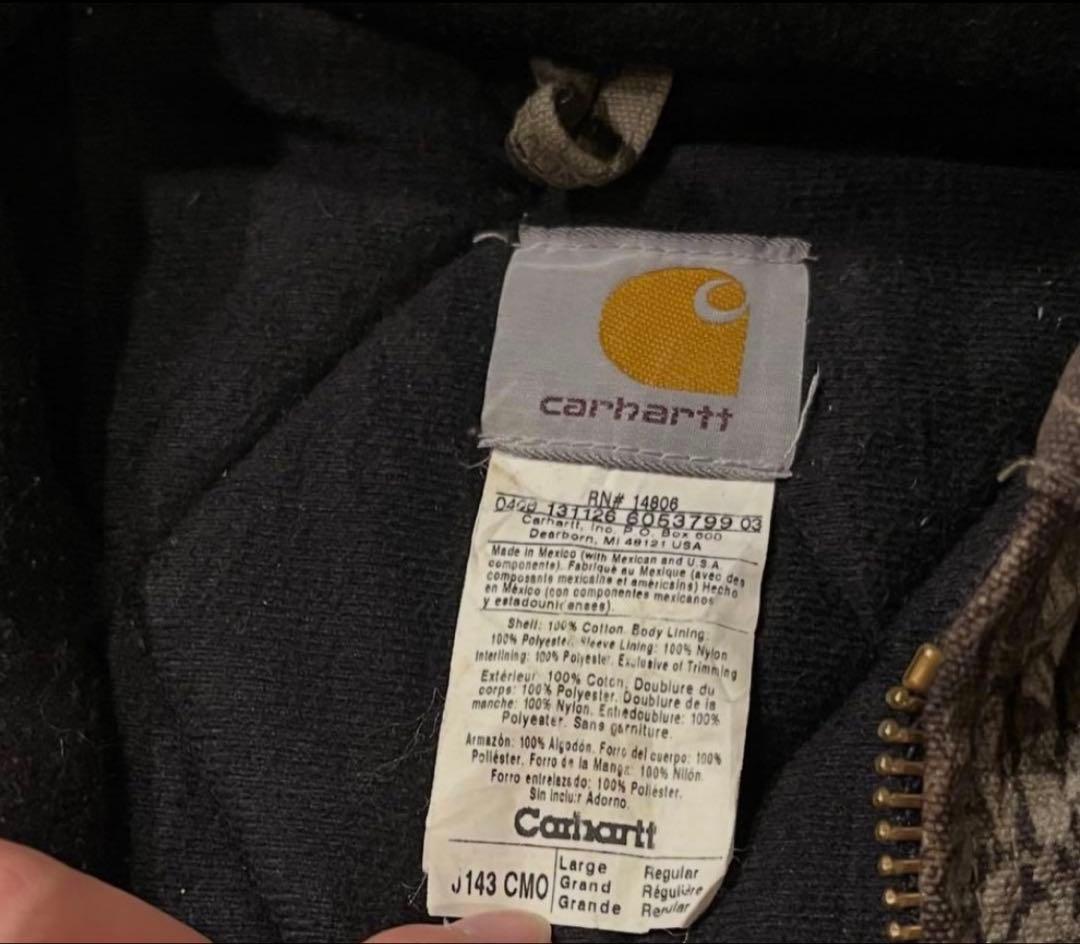 Carhartt カモフラージュ フード付きジャケット