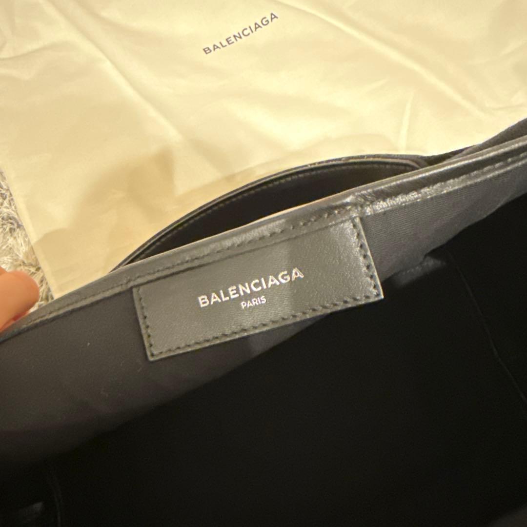 BALENCIAGA ブラック ハンドバッグ ポーチ付き
