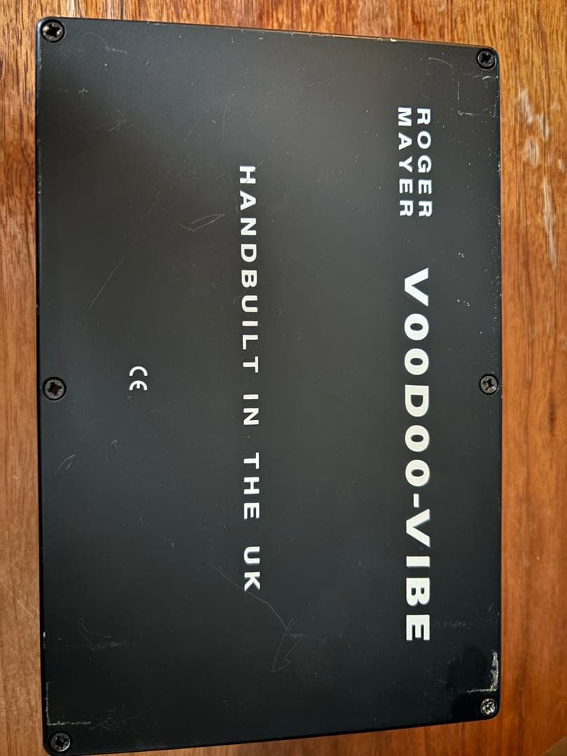 ギター Roger Mayer Voodoo-Vibe