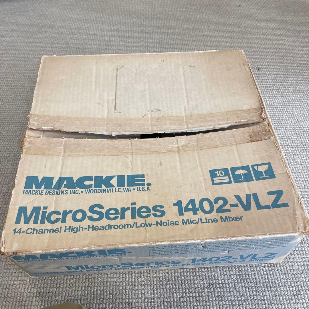 MACKIE MGM 1402 VLZ アナログミキサー