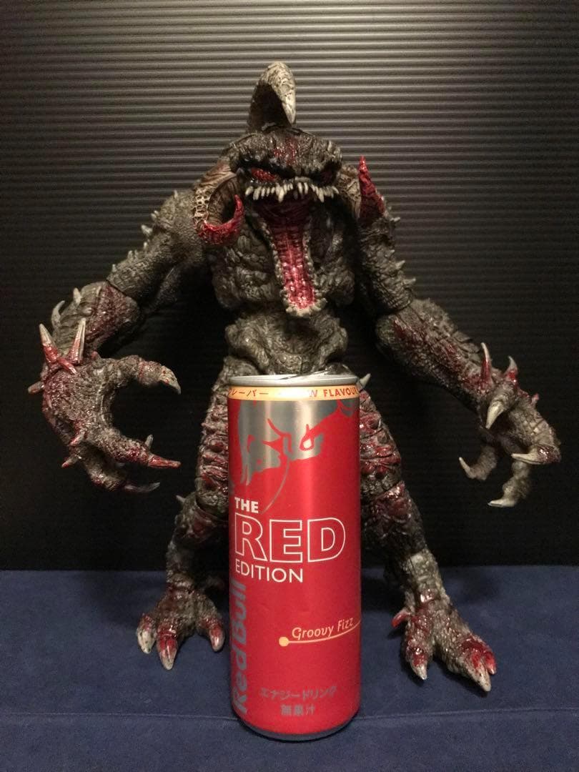 新品未開封！マクファーレントイズ 「スポーン」バイオレーター 通常版フィギュア