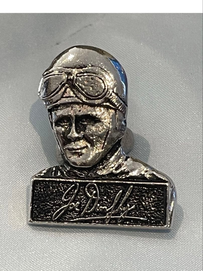 aviakit ピンバッジ　lewis leathers ロッカーズ　レア