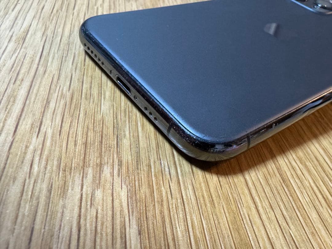 iPhone 11 pro 256GB Apple 本体