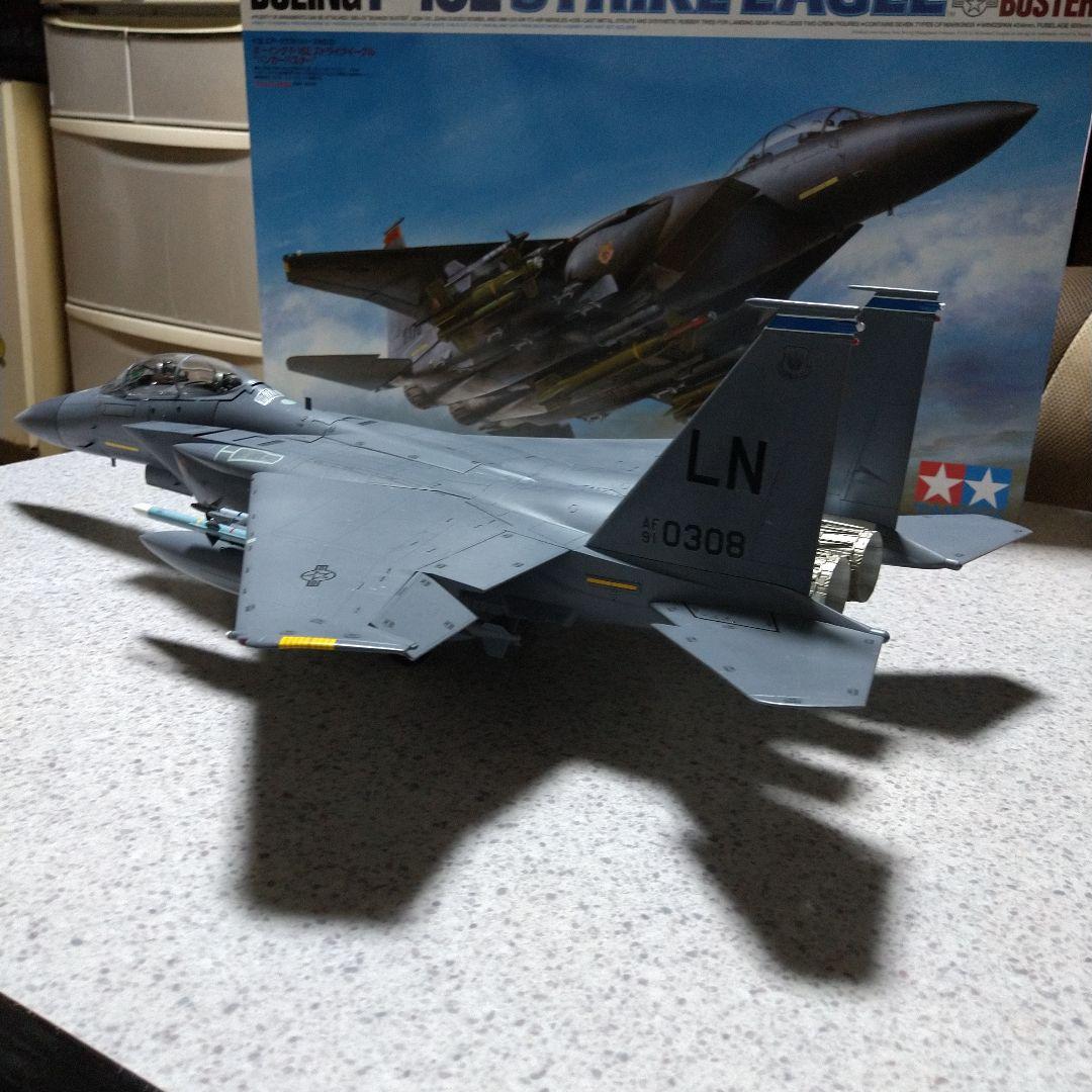 F15ストライクイーグルのバンカーバスター搭載機塗装済完成品