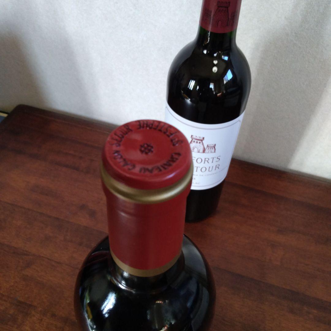 レ・フォール・ド・ラトゥール2003　シャトー・カロン・セギュール