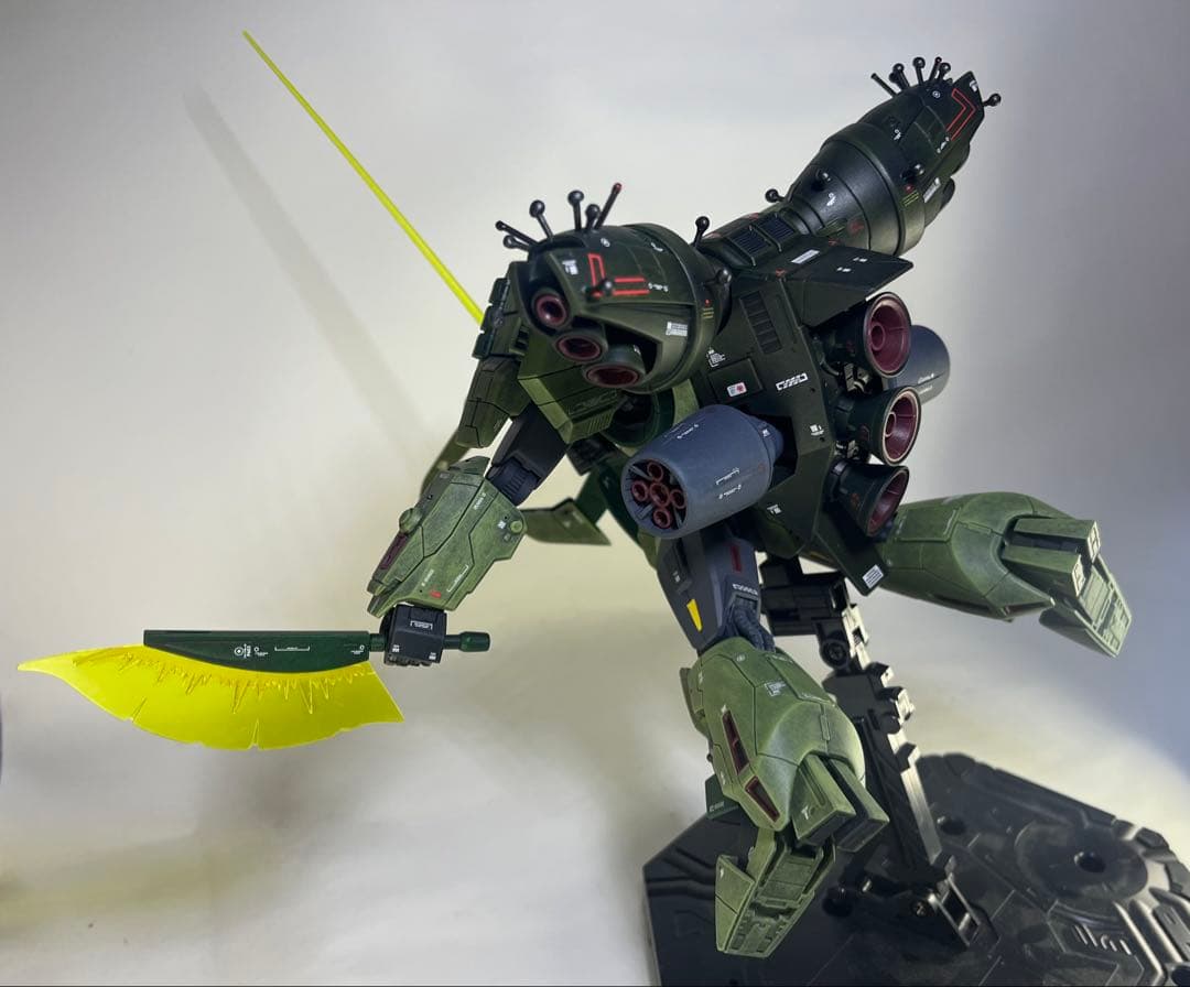 ガンプラ　全塗装完成品　HG PMX-002 ボリノーク・サマーン
