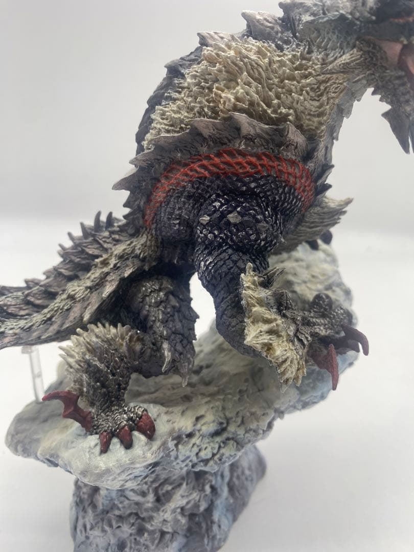 モンハン ジンオウガ亜種 フィギュア クリエイターズモデル モンハン部限定