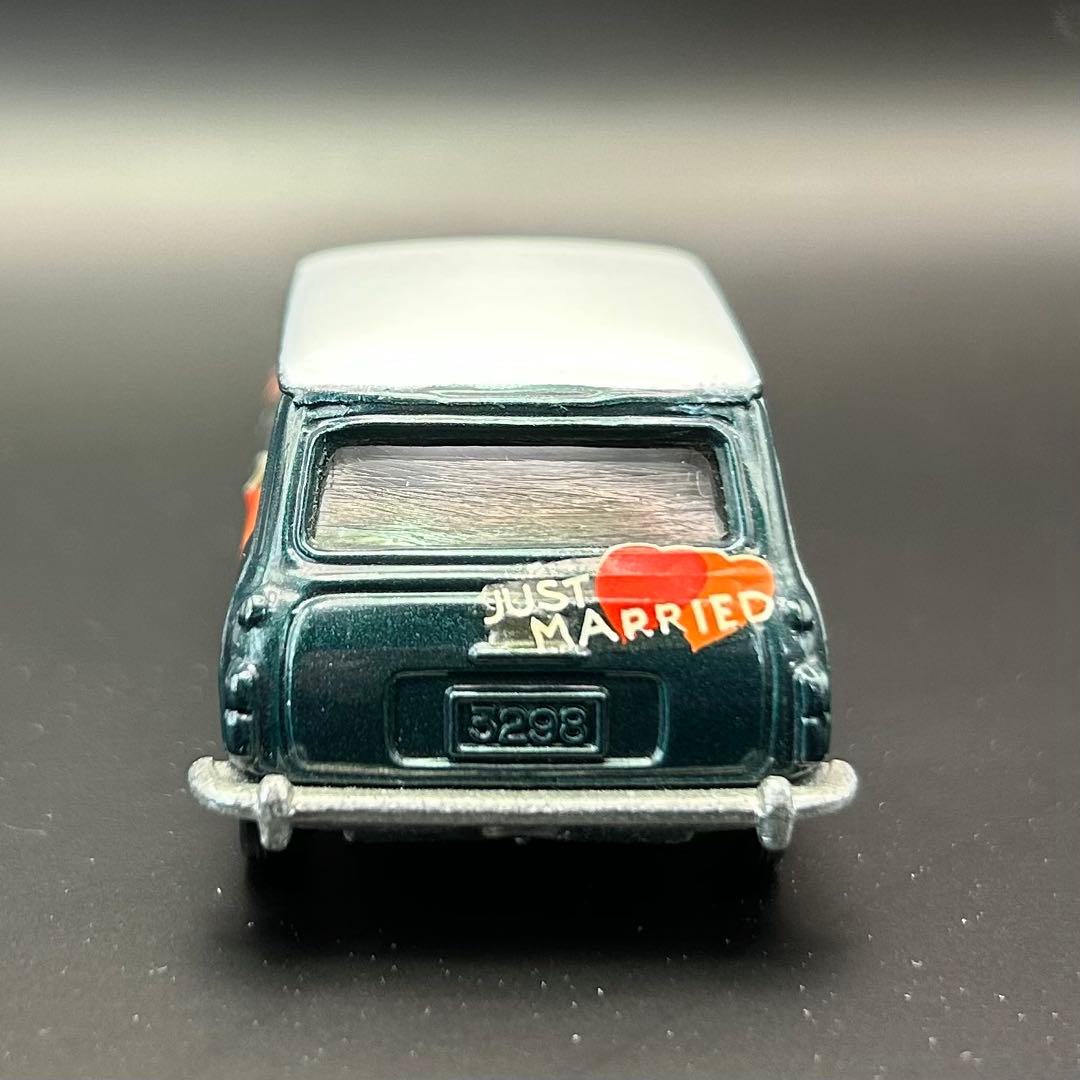レア tomica ミニクーパー トラフィック JUST MARRIED