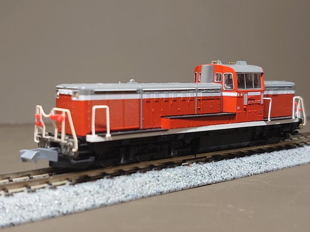DE10 暖地形【KATO・7011-2】※テールライト点灯