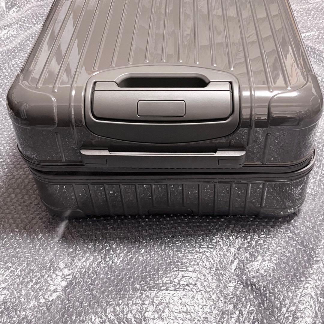 旅行かばん・小分けバッグ RIMOWA ESSENTIAL CHECK-IN M