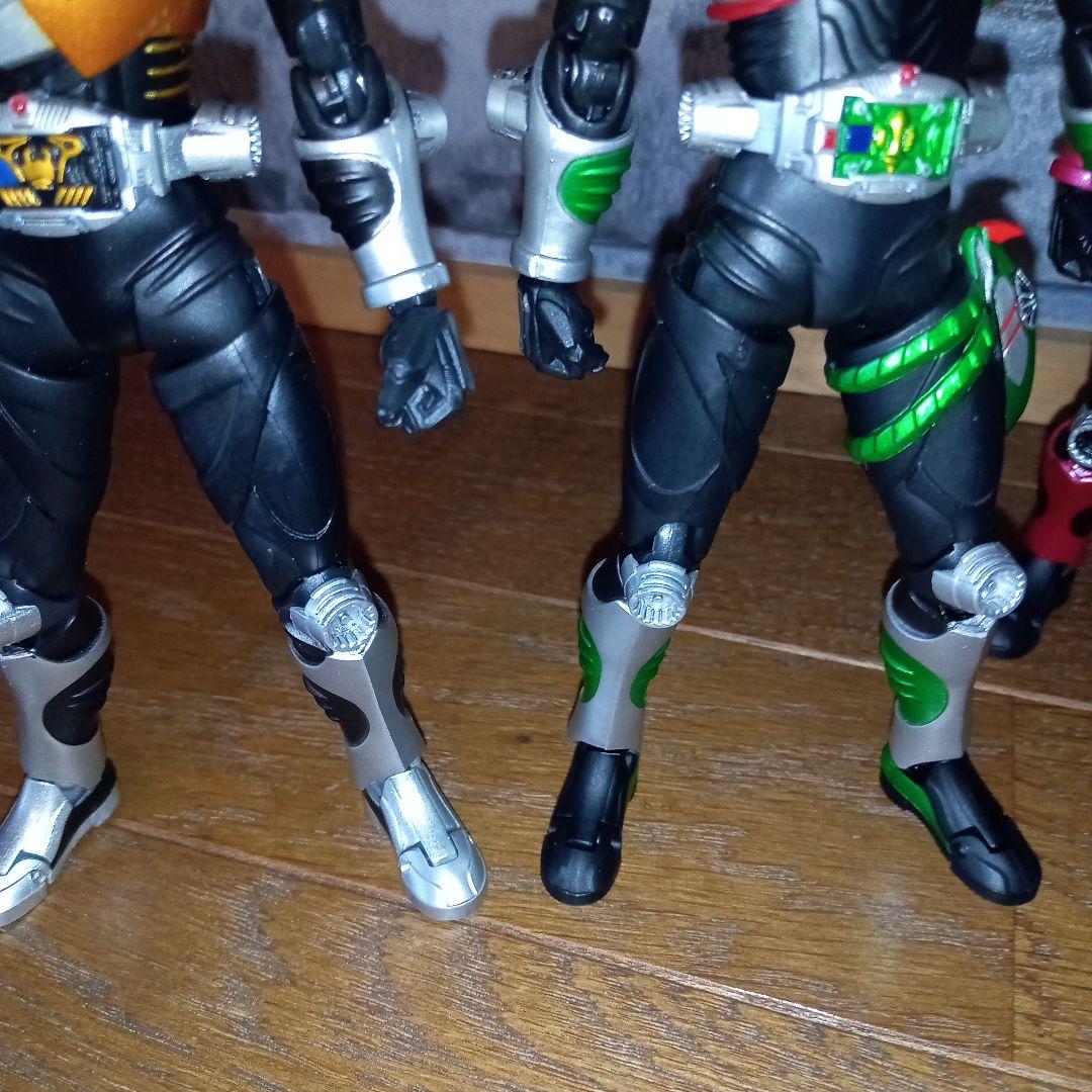 SHF　仮面ライダー龍騎　ライダー 4体セット