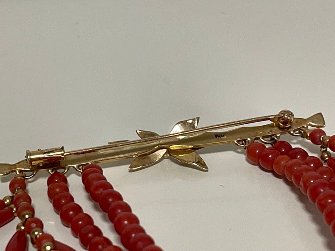 K18 赤サンゴ 珊瑚 ブローチ 飾り