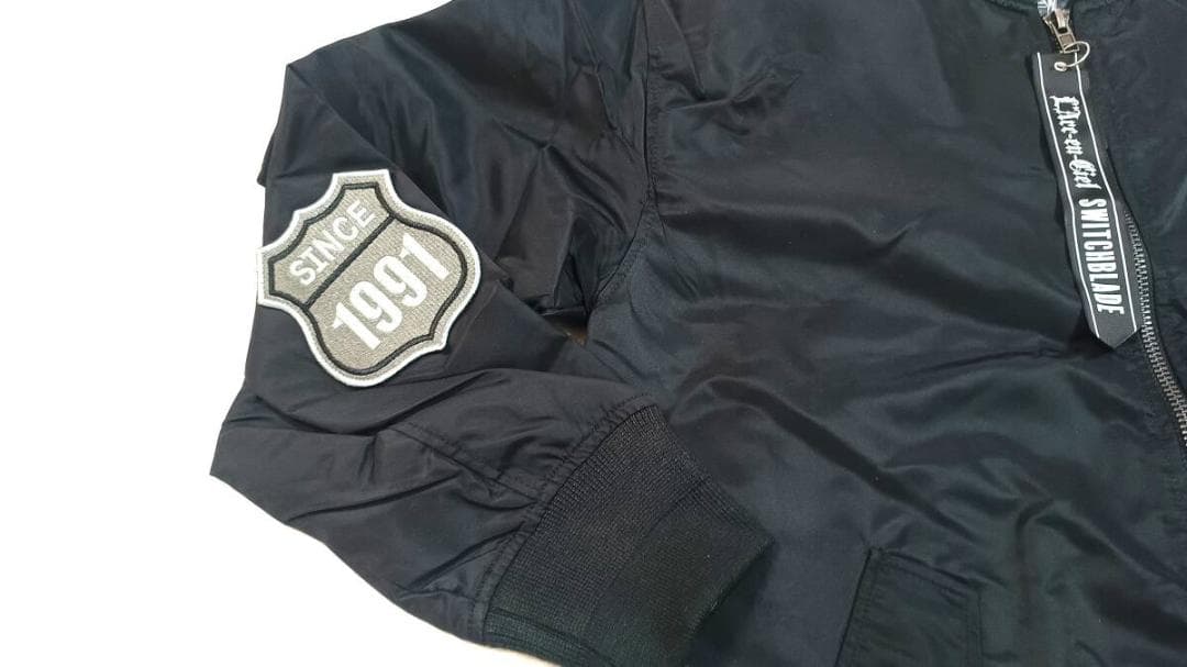 L'Arc-en-Ciel LIVE 2025 ジャケット Mサイズ /Ｂ級品