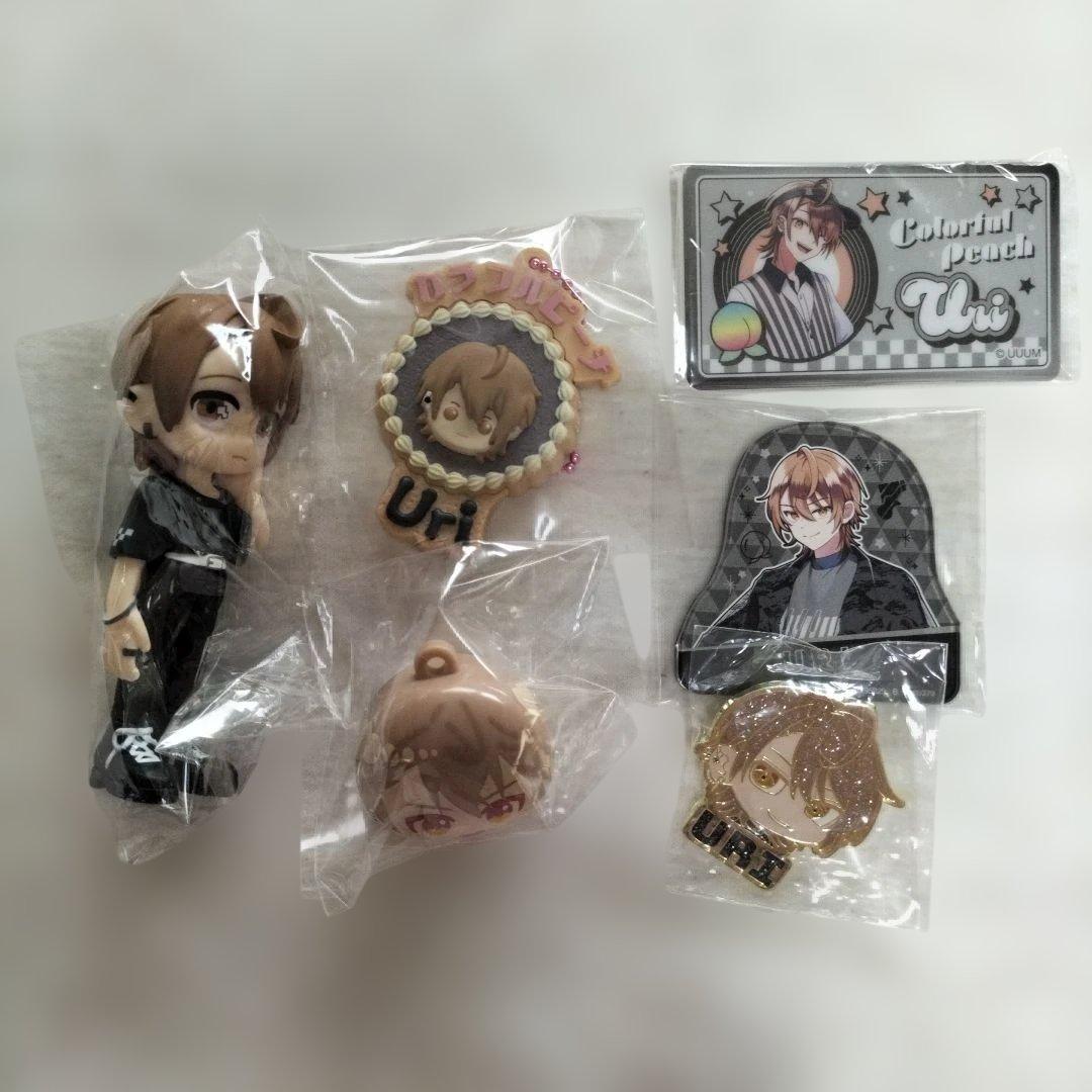 カラフルピーチ うり グッズ