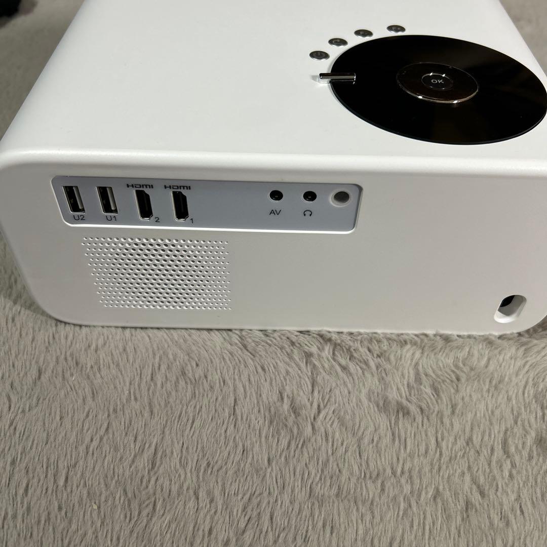 【美品】プロジェクターWiMiUS P63