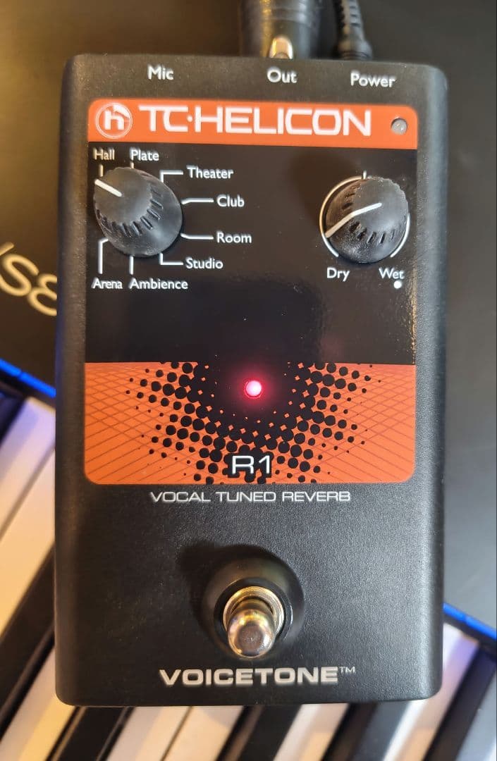 TC HELICON VoiceTone R1 リバーブ・ボーカルエフェクター