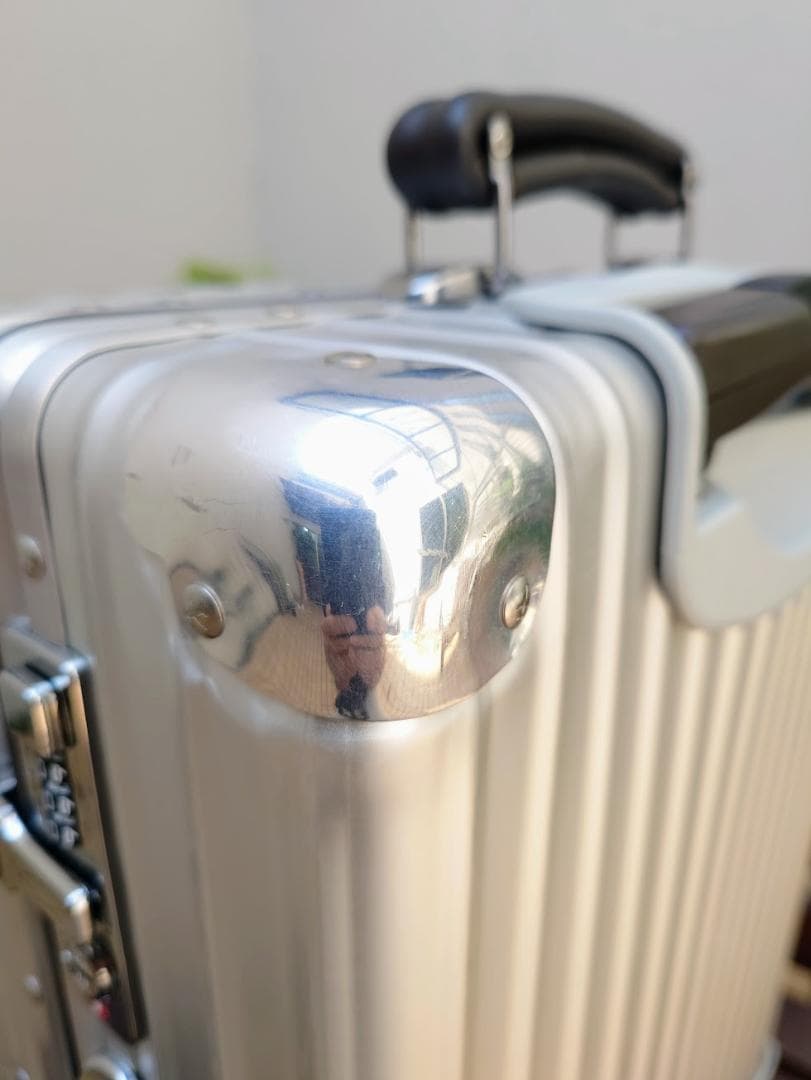 リモワ クラシックフライト 971.52.00.4 33L 4輪 TSAロック