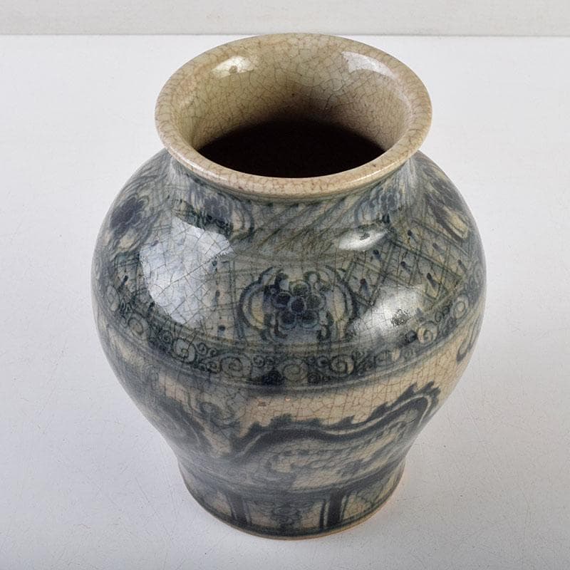 中国　安南染付　雲龍文　壷　C　9161