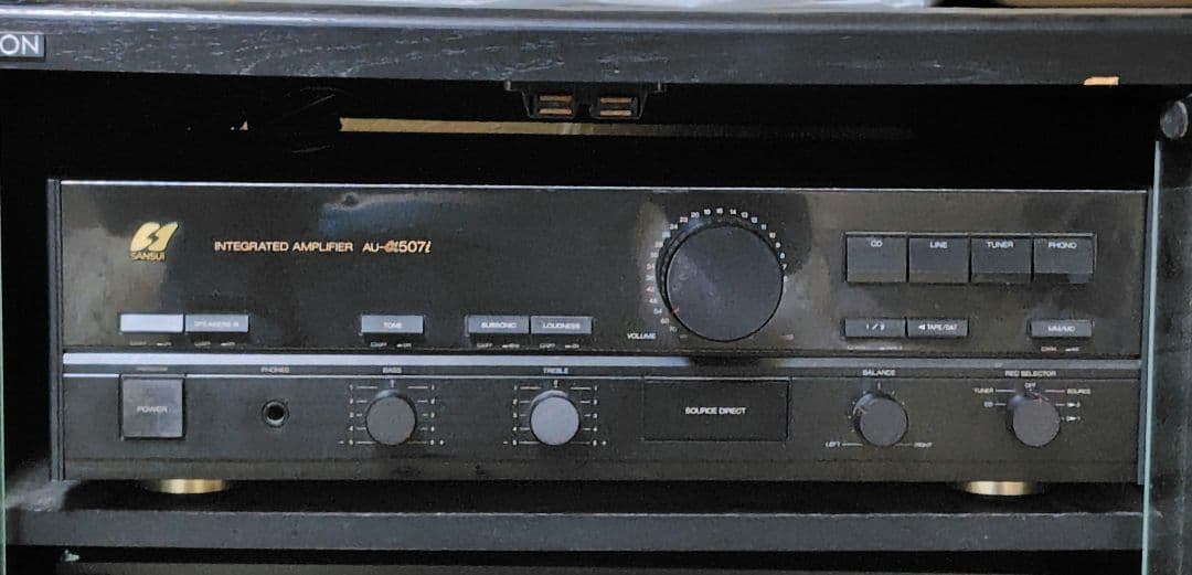 プリメインアンプ　SANSUI　AU-α507i