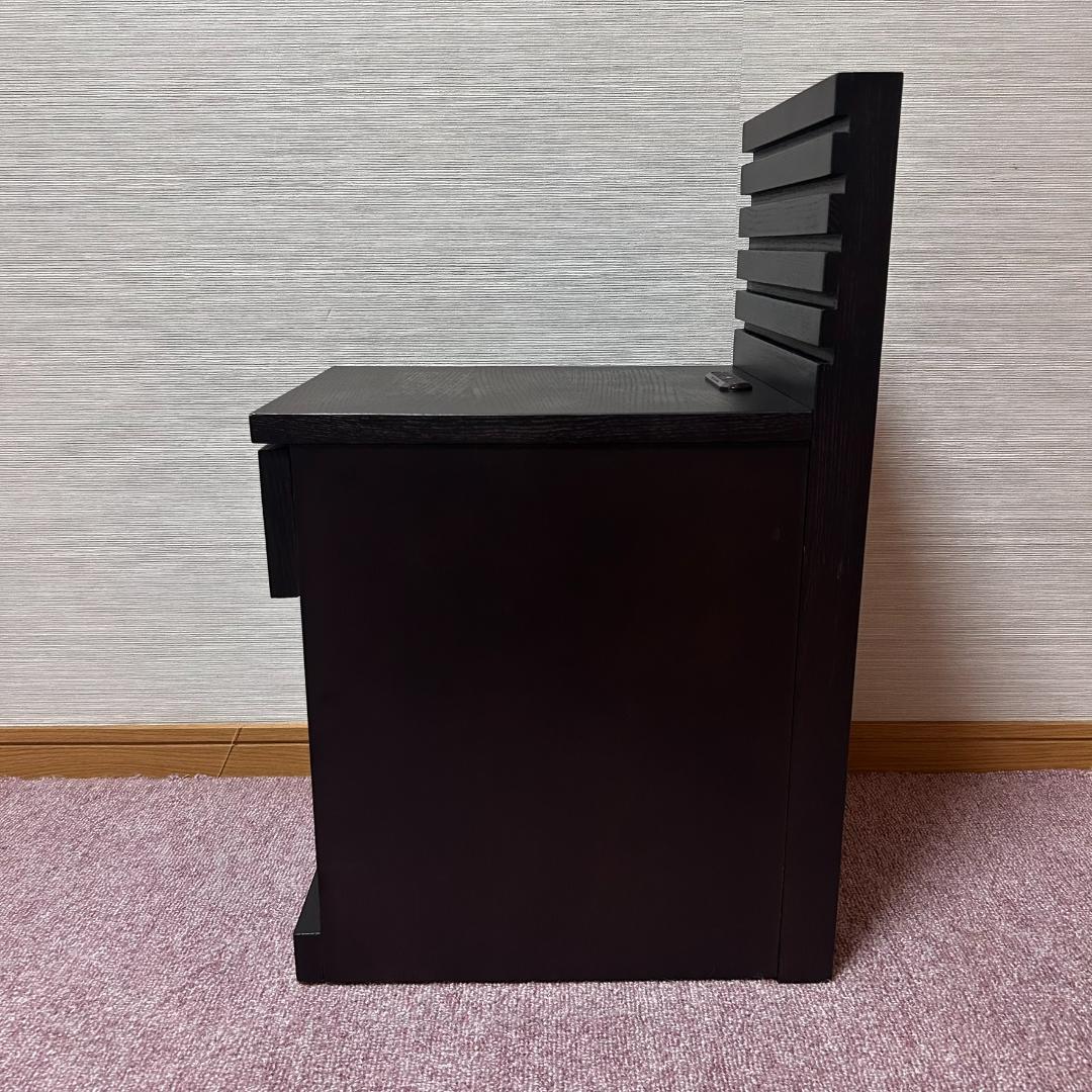 IDC　大塚家具　ナイトテーブル　棚付き　2個口　コンセント付　オーク材