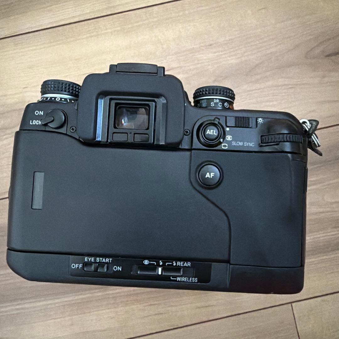 Minolta α9一眼レフカメラ Tamronレンズ付き