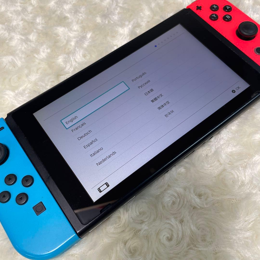 Nintendo Switch本体 ワイヤレスコントローラー2個付き