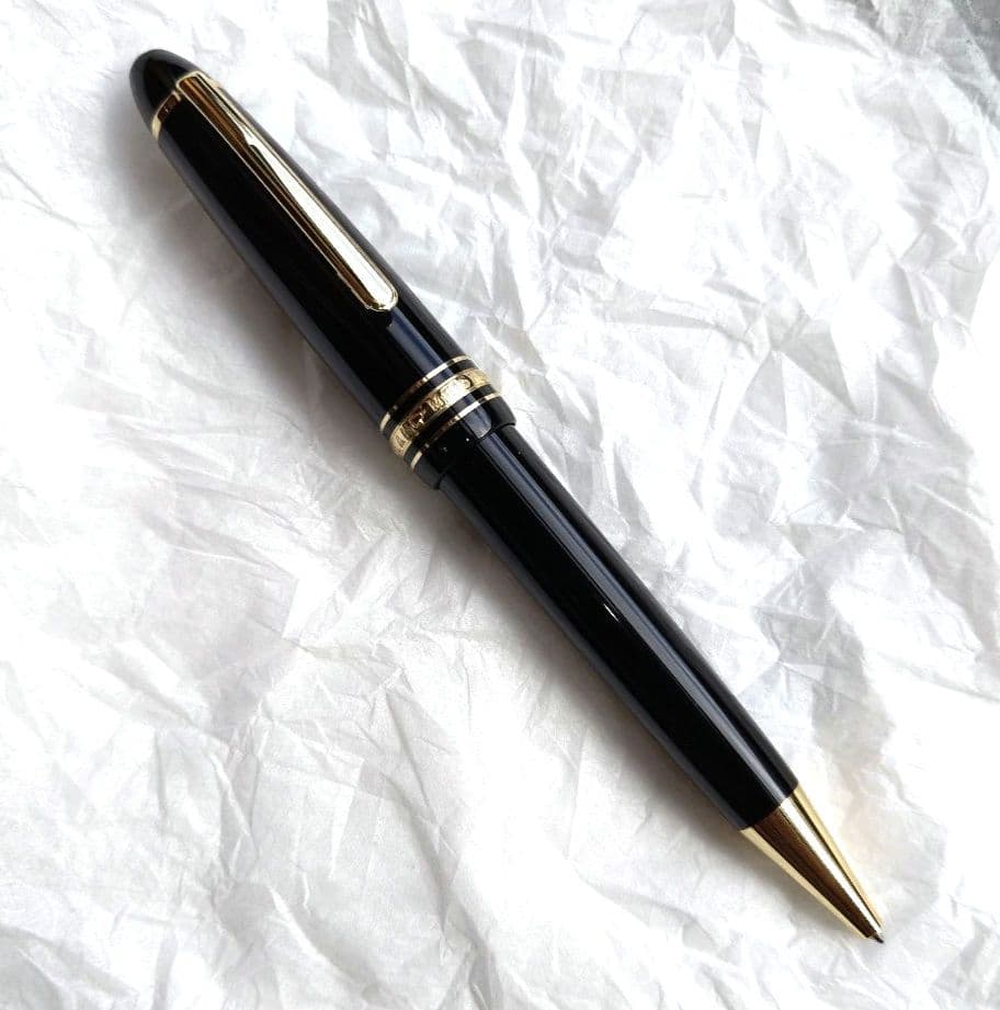 ボールペン　MONTBLANC