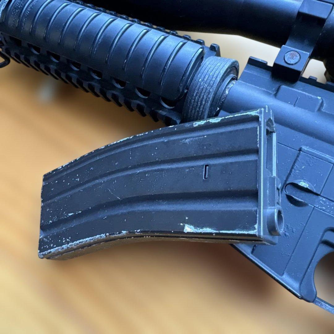 ジャンク品　M4A1 電動ガン ブラック スコープ付き