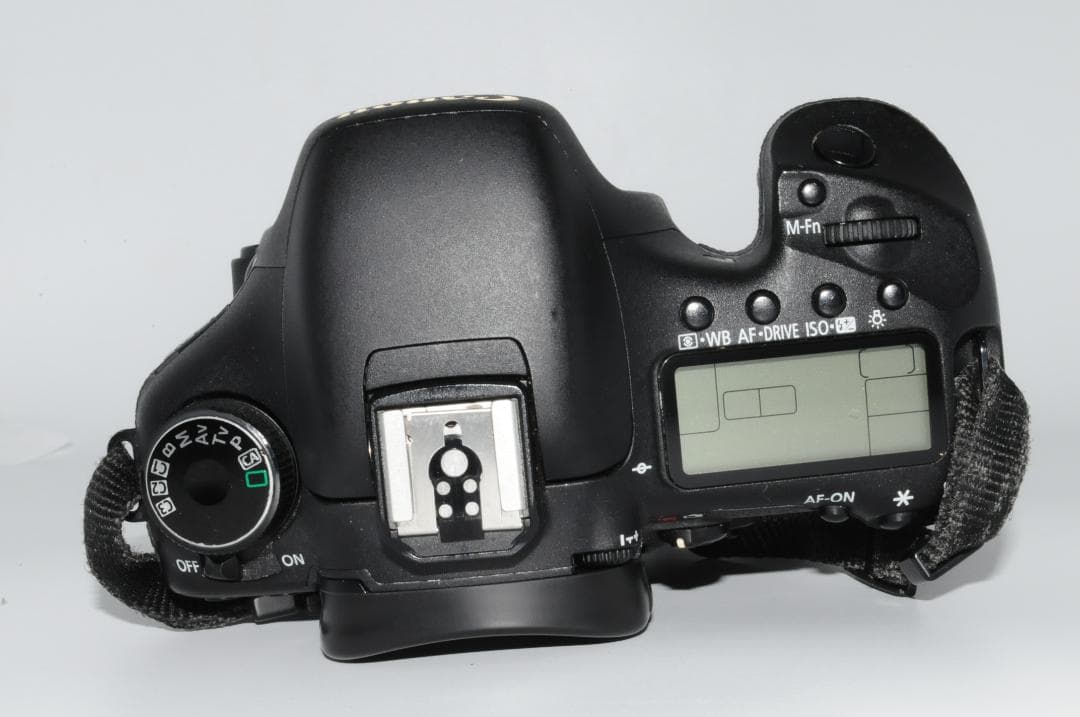 ★美品★Canon キャノン EOS 7D 型番 DS126251 ボディ