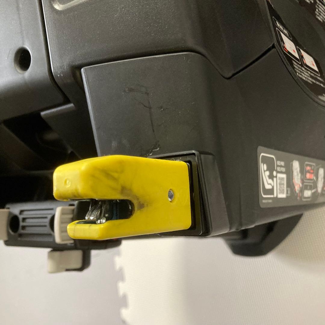 美品 アプリカ Aprica 新生児 チャイルドシート マモリラ R129