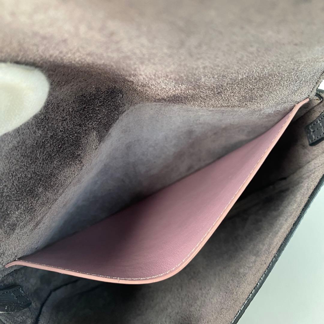 美品 セリーヌ CELINE ストラップクラッチ ショルダーバッグ ポシェット