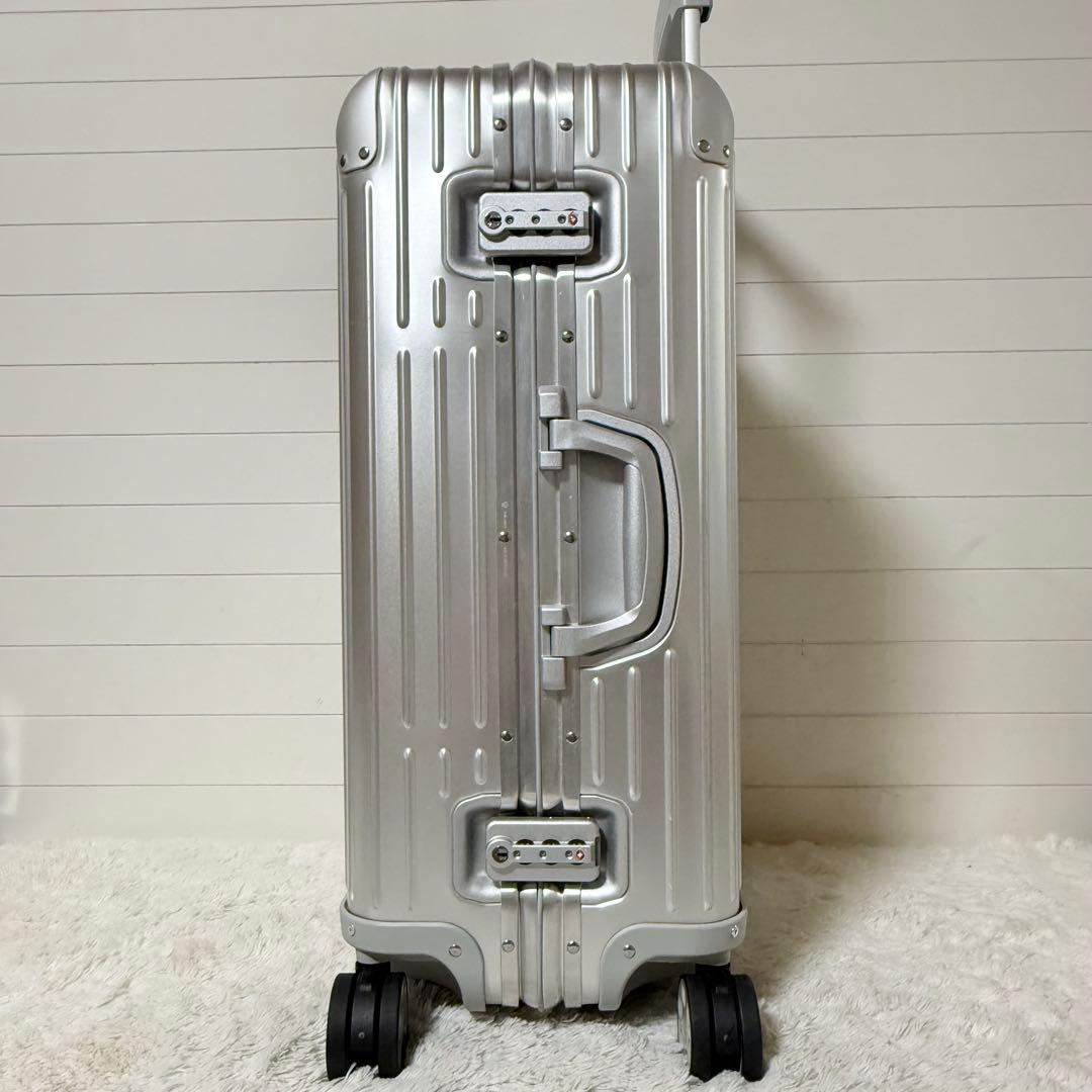 ⭐️極美品⭐️　RIMOWA　オリジナルチェックイン　キャリーケース　シルバー
