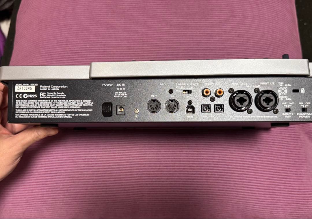 MIDIコンEDIROL UR-80オーディオインターフェイス付き
