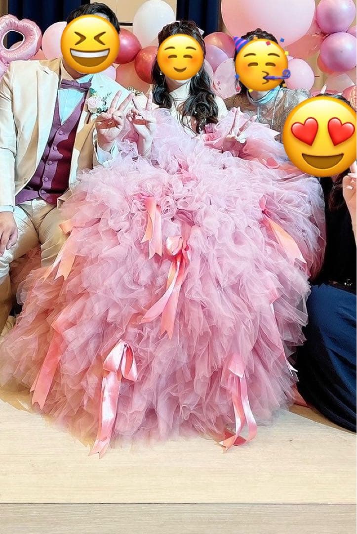 キヨコハタ風ピンクオフショルダーカラードレス。大きめリボン髪飾り➕ティアラ付き