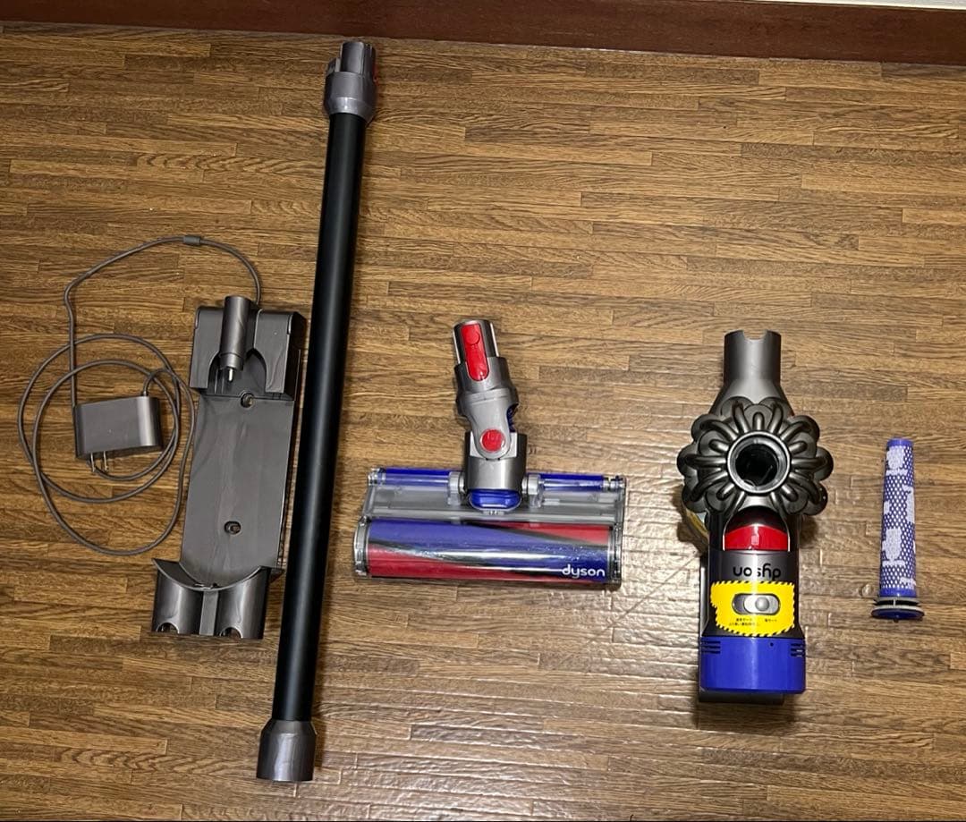 【良品】dyson ダイソン SV10 コードレスクリーナー 掃除機