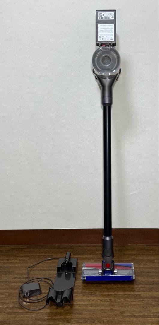 【良品】dyson ダイソン SV10 コードレスクリーナー 掃除機