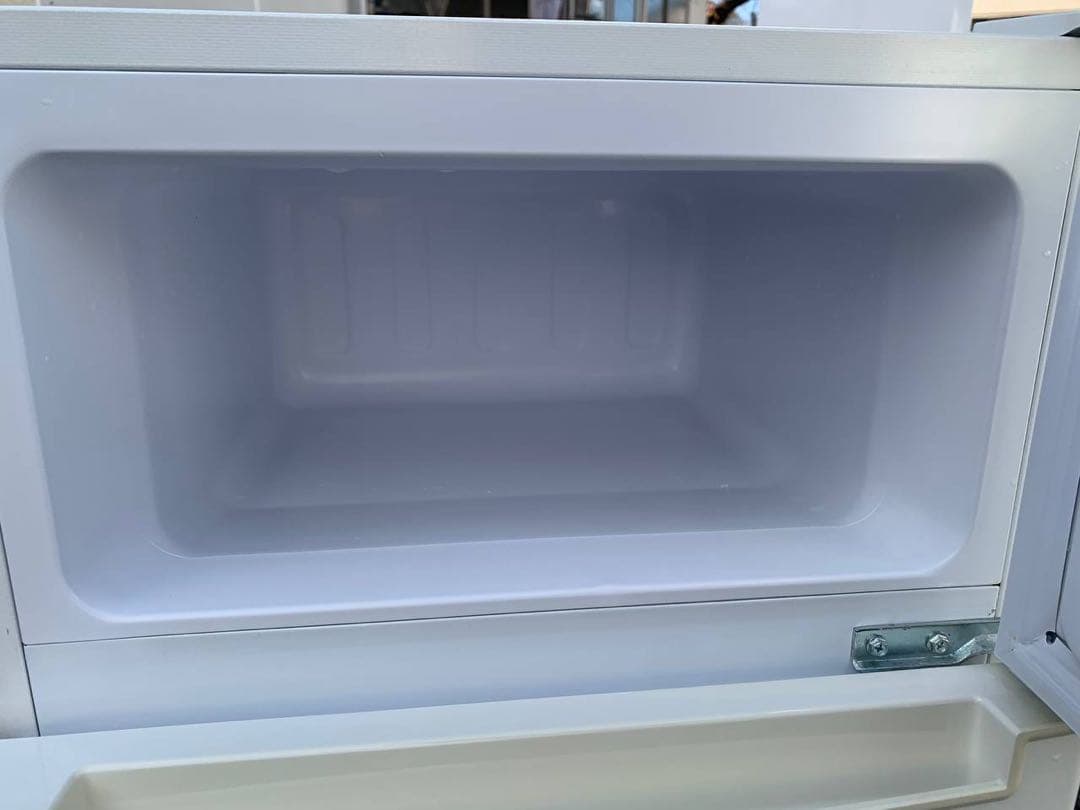 ♦TAGlabel 冷凍冷蔵庫【2018年製】AT-RF85B