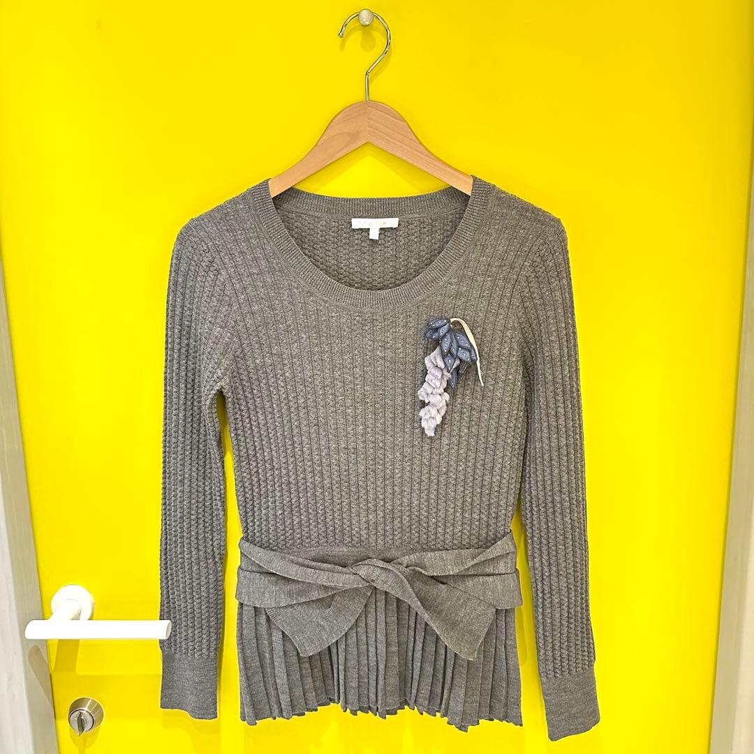 FENDIフェンディブローチ