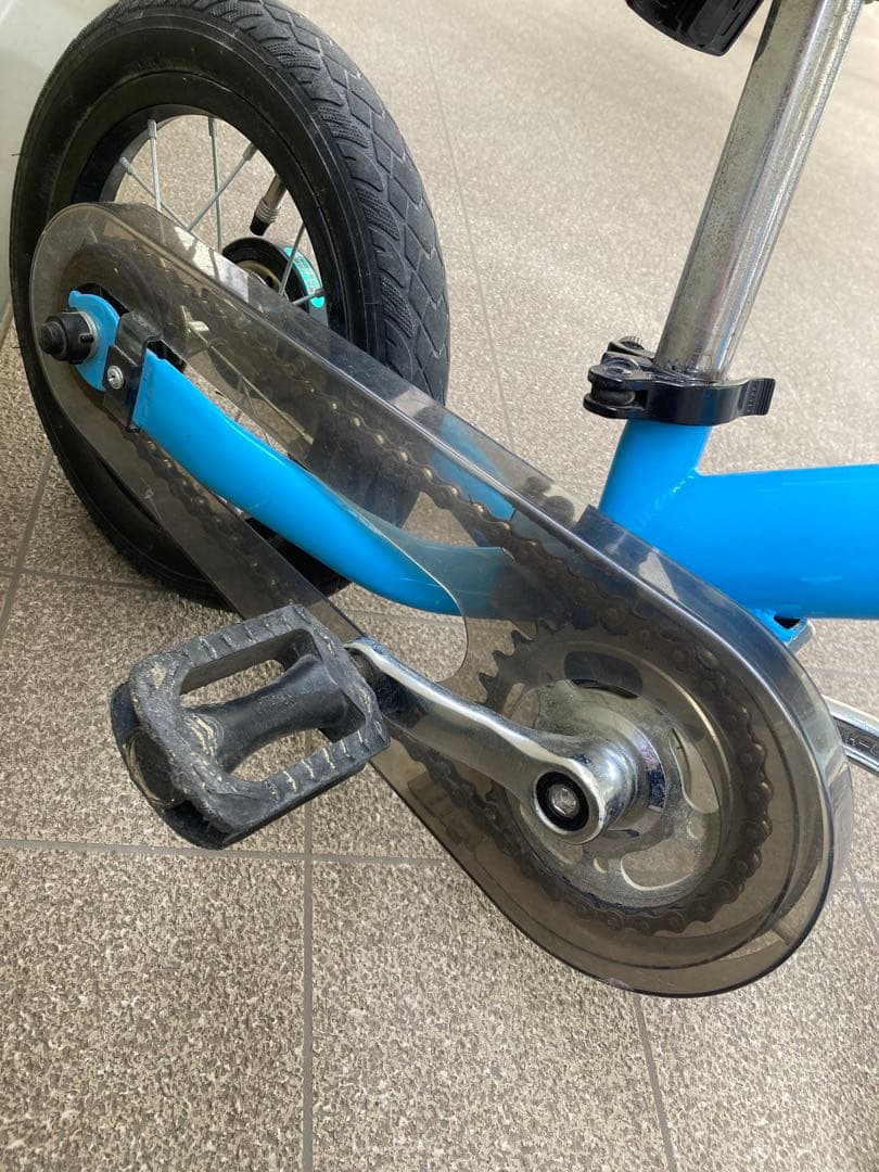 Henshin バイク バランスバイク　青　水色