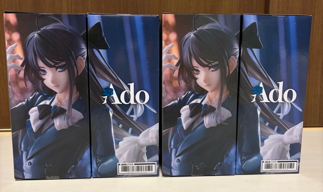 Ado ラウワン限定フィギュア　4個セット