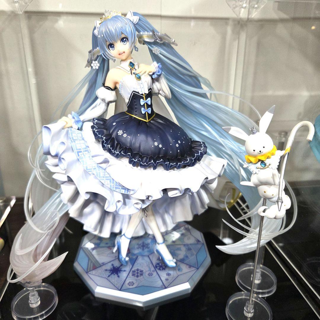 雪ミク  Princess Ver. 1/7スケールフィギュア