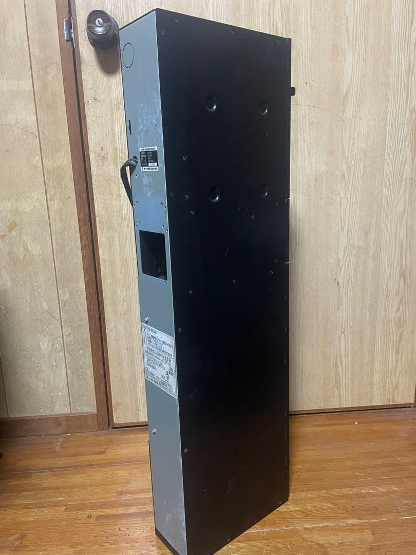 両替機　1000円→100円玉10枚　台間メダルサンド　　送料無料　セール