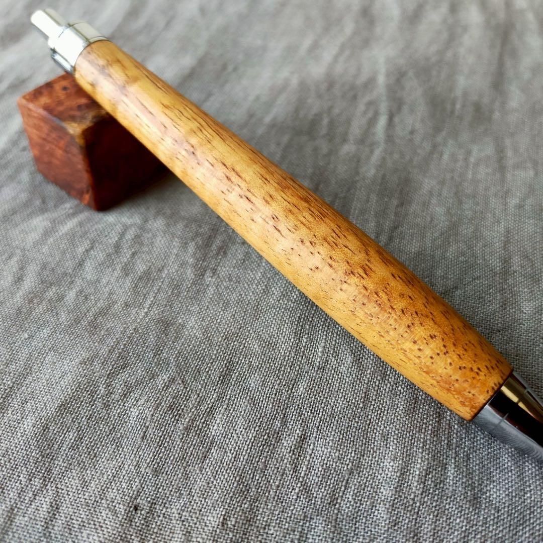 ハンドメイド　木軸シャープぺン　ハワイアンコア　0.5mm　ウッドペン　天然木