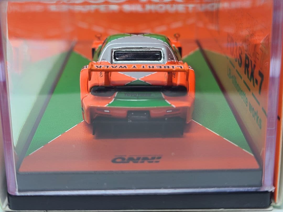 1/64 FD3S RX-7 LB スーパーシルエット