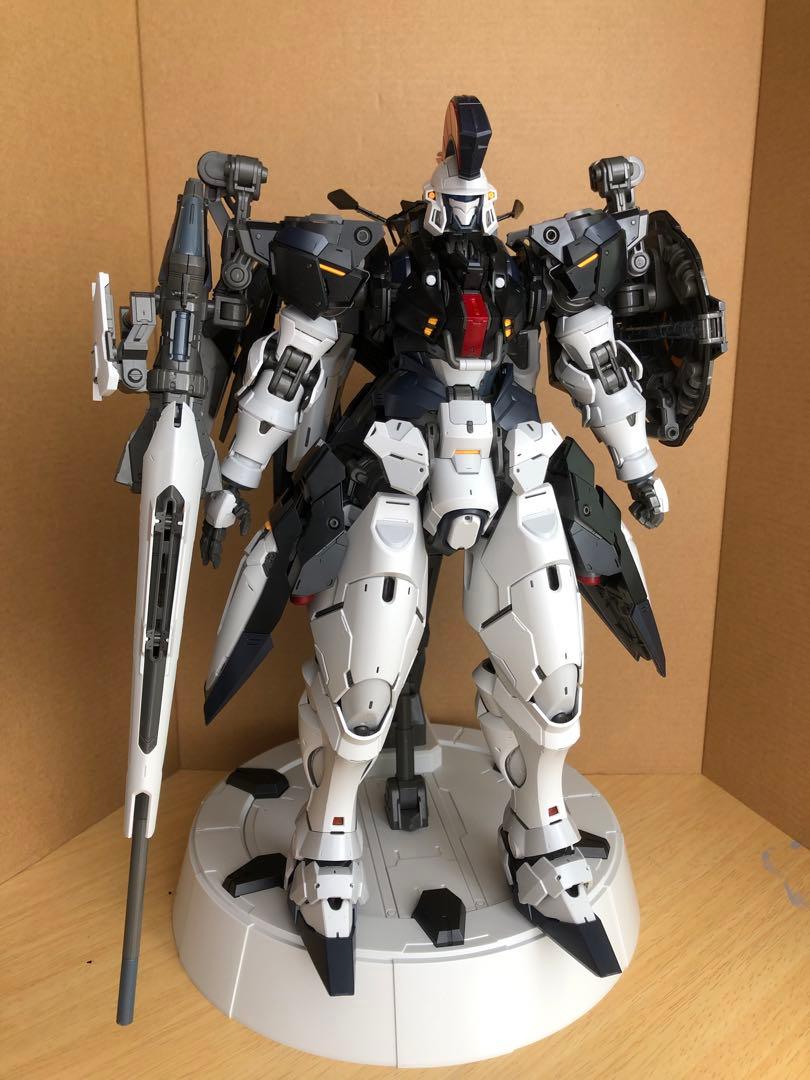 STRANGE WORK PG 1/60 豊碑　組立済みプラモデル