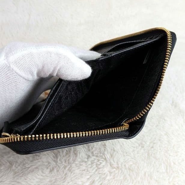 ✨️未使用✨️　トリーバーチ エマーソン ミディアム ラウンドジップ ミニ財布