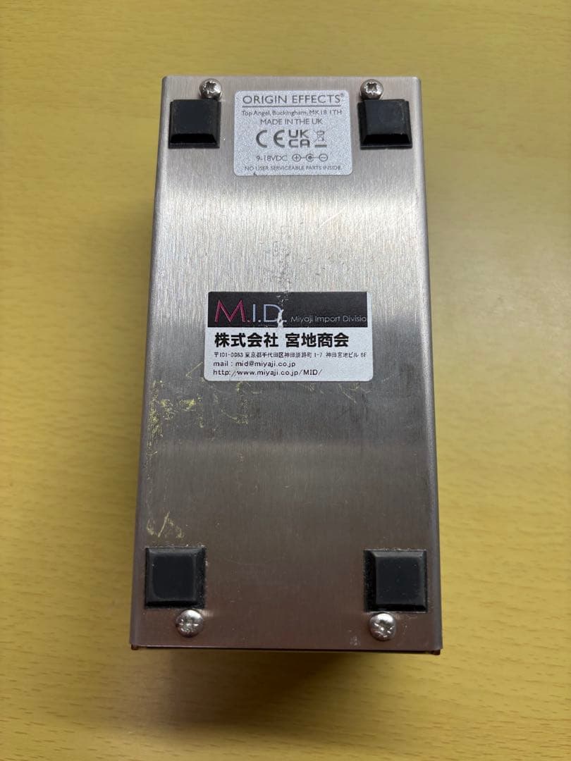 ベース ORIGIN EFFECTS Cali76-CB