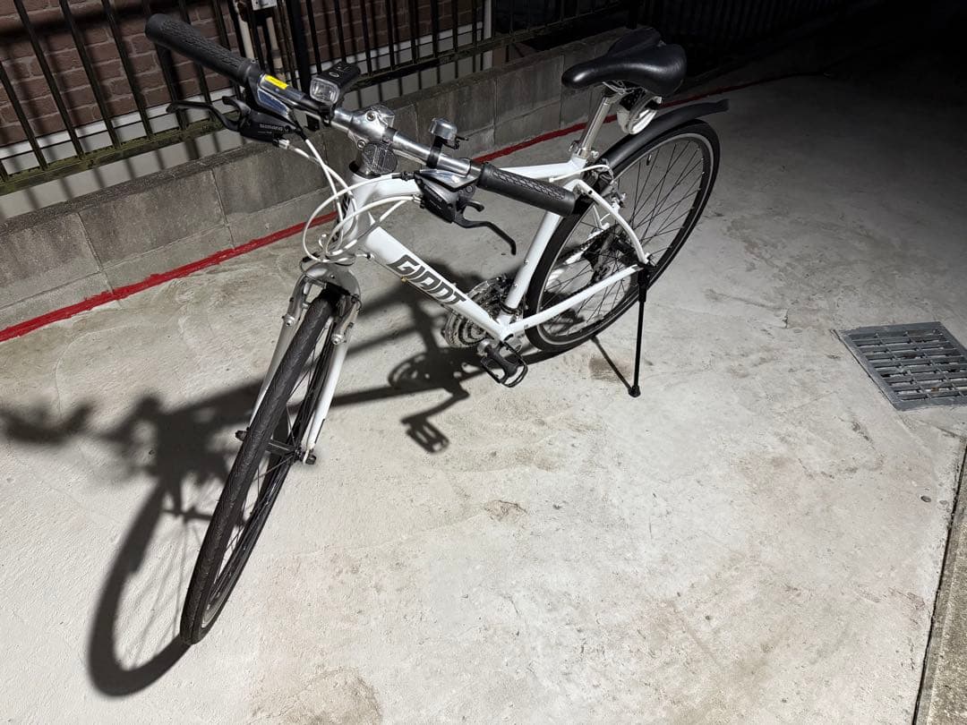 まい GIANクロスバイクESCAPE R3S ホワイト